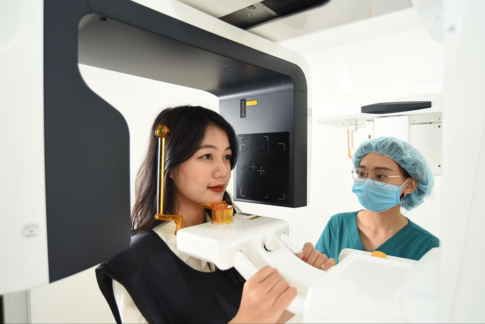 Giá trồng răng implant tại Đà Nẵng? Bảng chi phí điều trị trọn gói