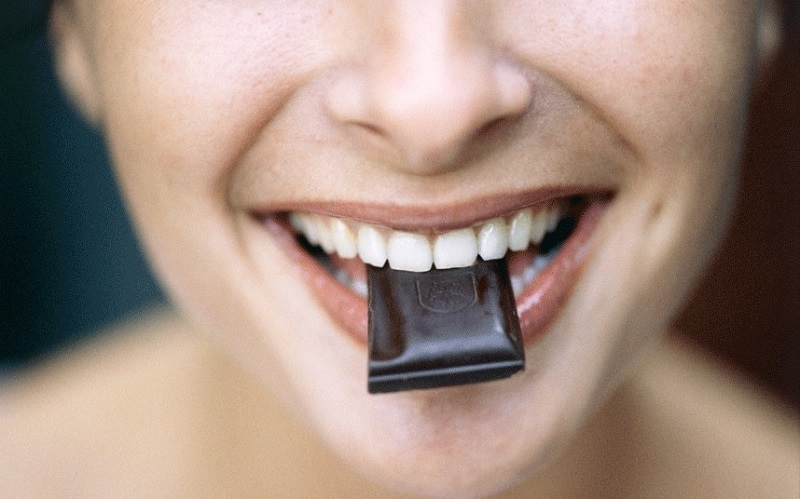 Ăn socola có ngăn ngừa sâu răng thật không? Cách ăn như thế nào?