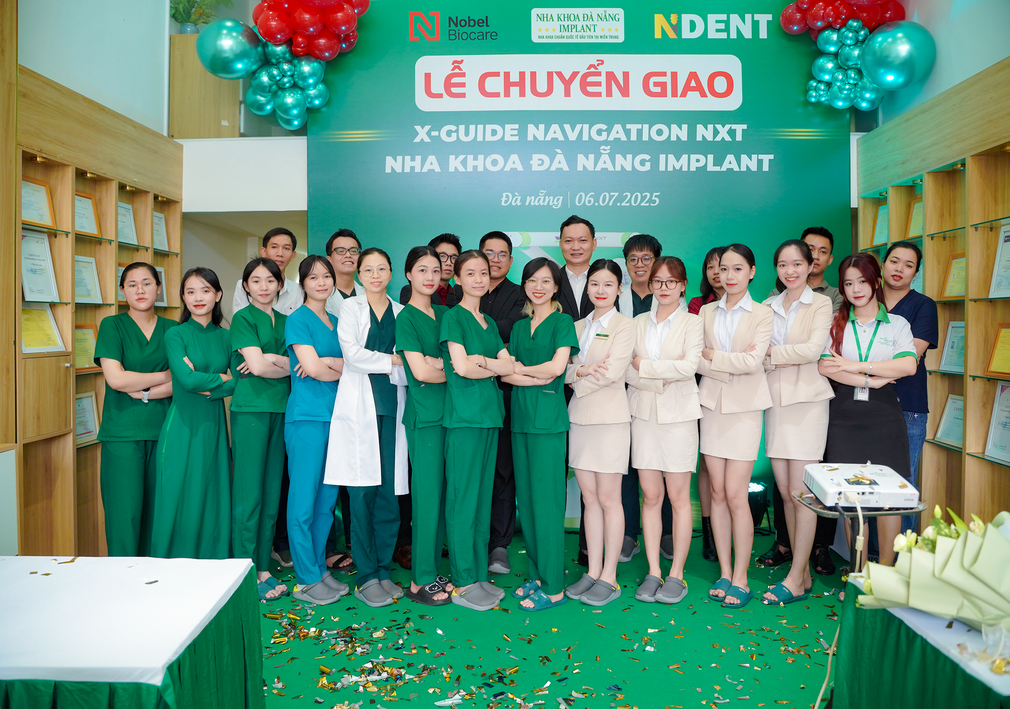 Toàn cảnh sự kiện giới thiệu X-Guide tại Nha Khoa Đà Nẵng Implant