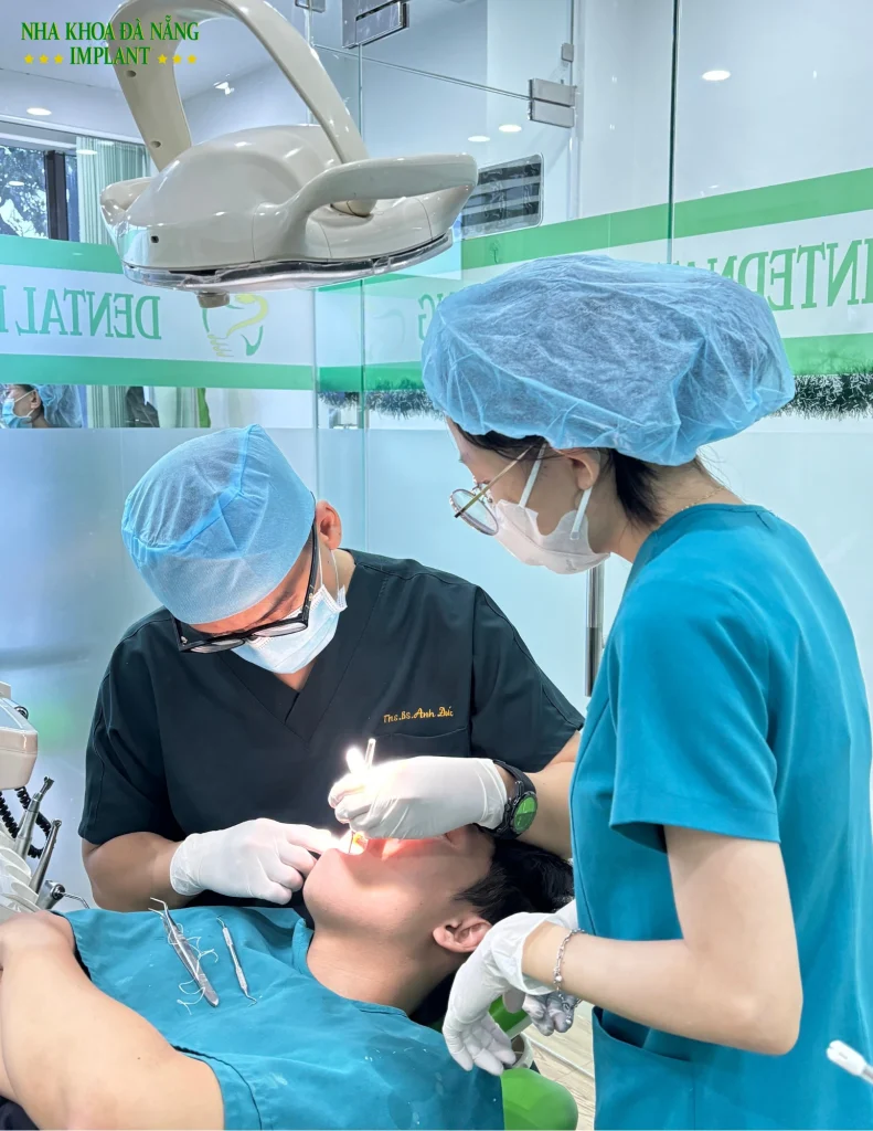 Vì Sao Phải Đến Nha Khoa Kiểm Tra Răng Miệng Định Kỳ? 14 Nha Khoa Implant Đà Nẵng