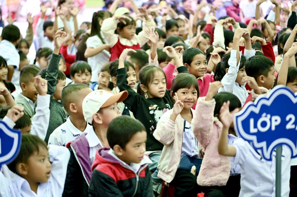 Ngày hội Trung Thu với nhiều hoạt động tạo nên không khí rộn ràng đầy vui tươi 