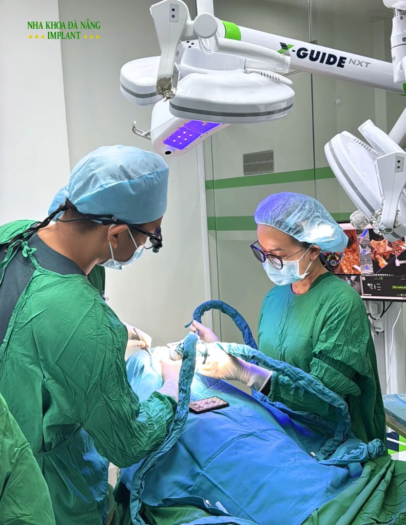 Trồng Implant với X-Guide tại Đà Nẵng: Vai trò công nghệ trong kế hoạch phục hồi răng 8 Trồng Implant với X-Guide tại Nha Khoa Đà Nẵng Implant